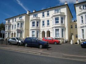 2 bedroom Flat to rent